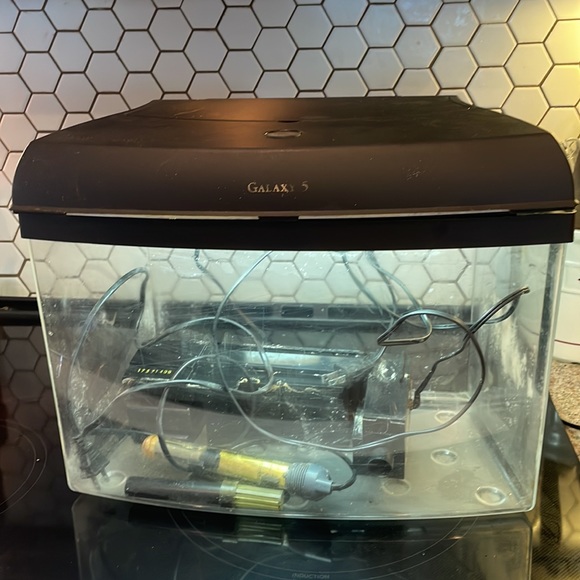 Plastic Fish tank 5 gallon aquarium hood filter heater light bundle - Picture 2 of 12